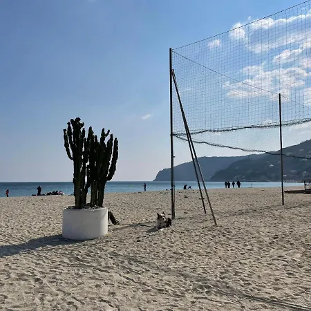 Daire Tra Sole E Mare By Interhome *