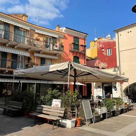 Tra Sole E Mare By Interhome * Spotorno