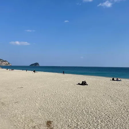 Tra Sole E Mare By Interhome Spotorno