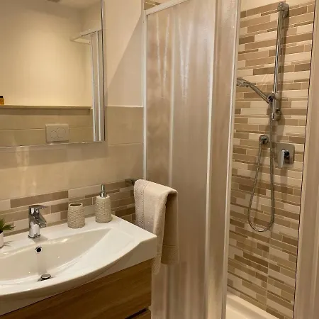 Apartment Tra Sole E Mare By Interhome Spotorno