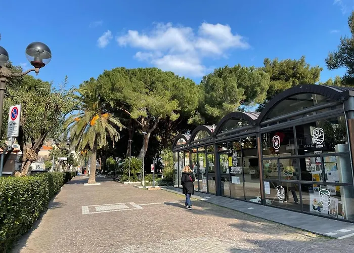 Tra Sole E Mare By Interhome Daire Spotorno